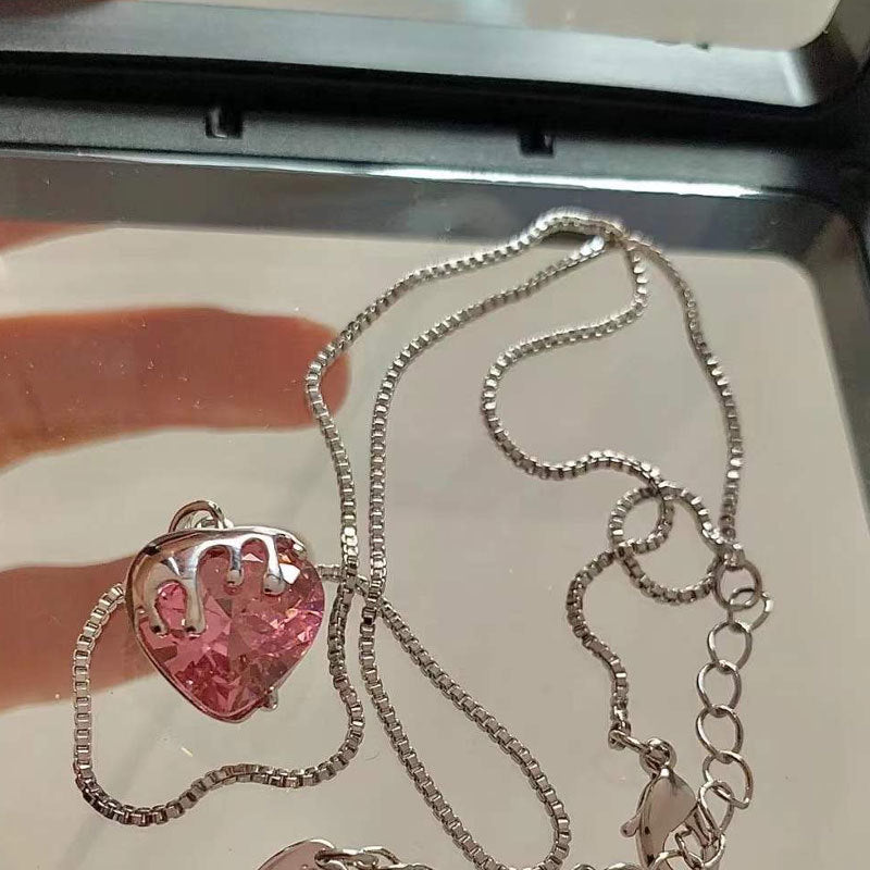 Strawberry Love Necklace Female S925 Sterling Silver
